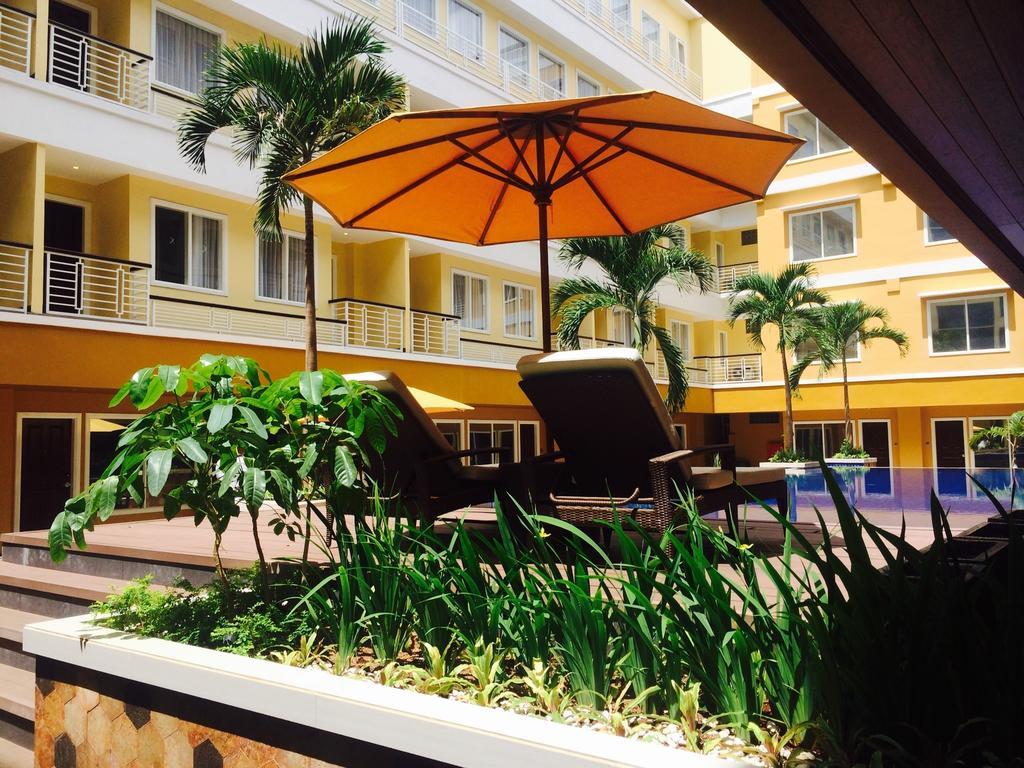 ซิลเวีย โฮเทล พรีเมียร์ คูแปง Hotel กูปัง ภายนอก รูปภาพ